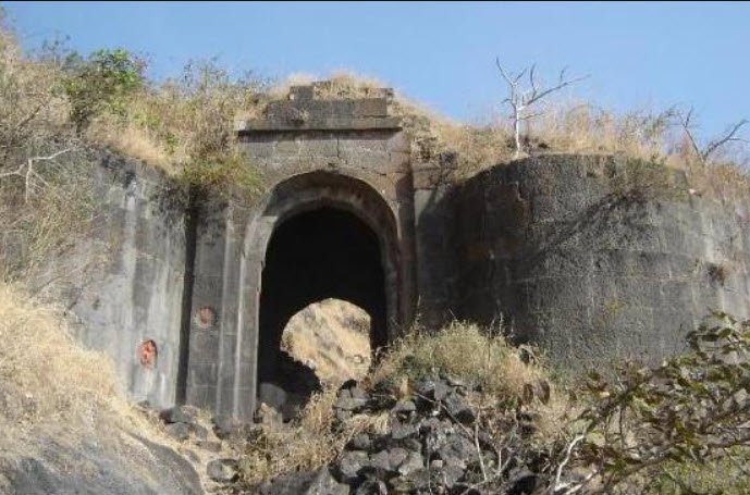 Vairatgad Fort